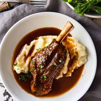 Port Braised Lamb Shanks - easy to make slow cooked lamb shanks in an incredible port wine sauce! recipetineats.com
