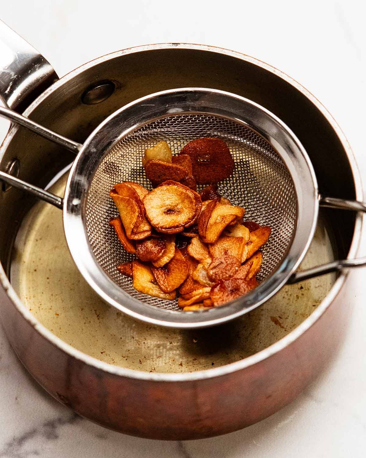 Garlic infused oil for Beef tataki