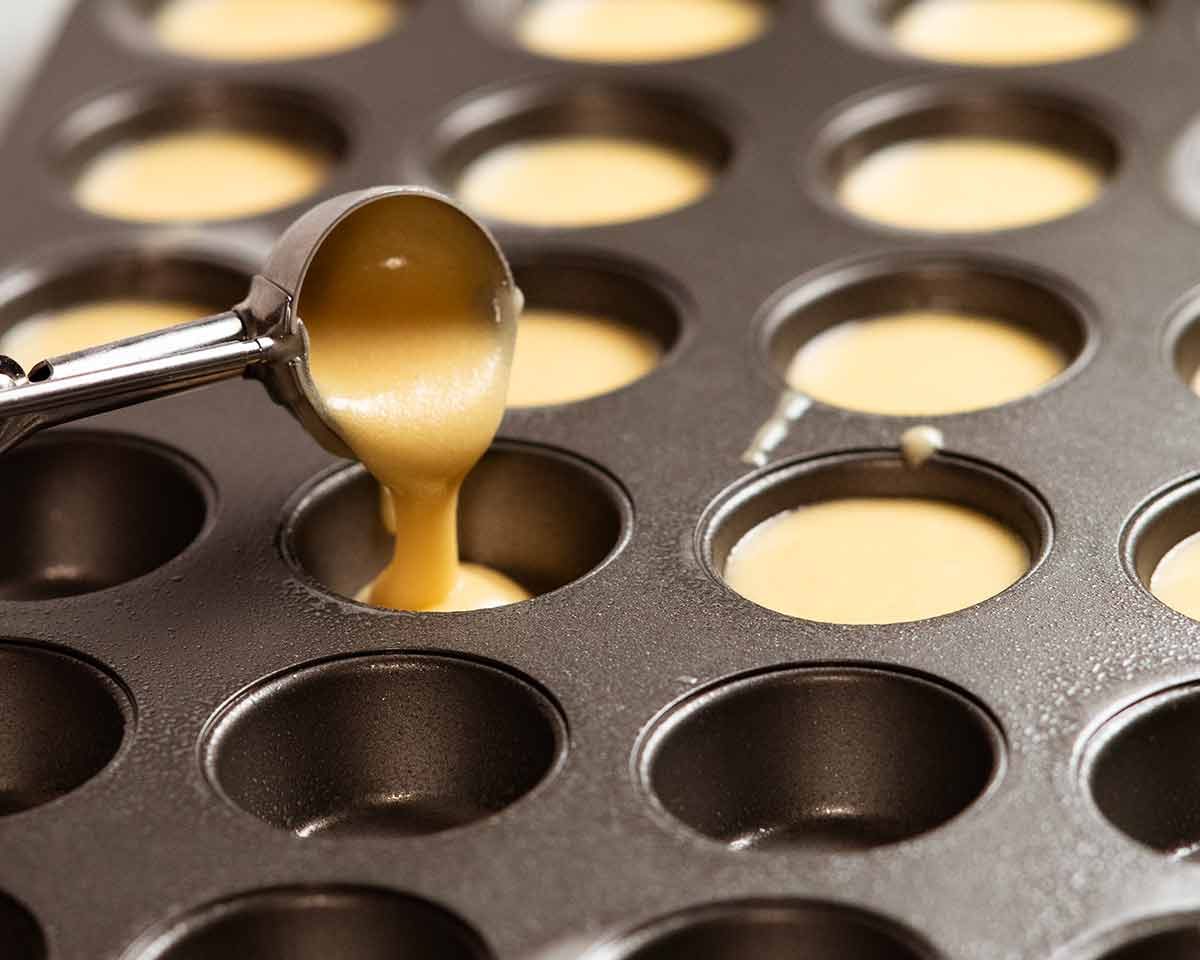 Mini cinnamon muffins